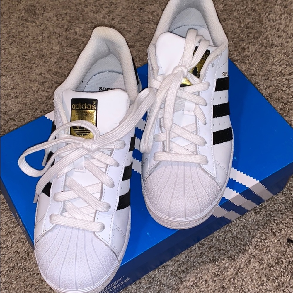 Adidas Superstar